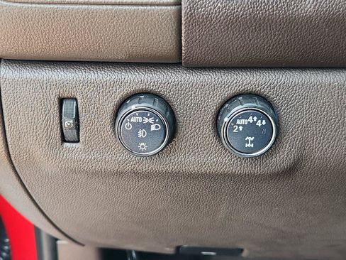Used 2021 GMC Canyon Denali AWD/4WD image 18