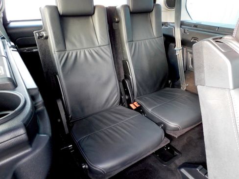 Used 2016 Land Rover LR4 HSE LUX image 18