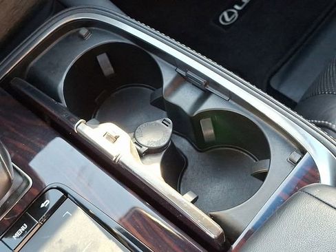 Used 2019 Lexus LS 500h 500h Base image 32