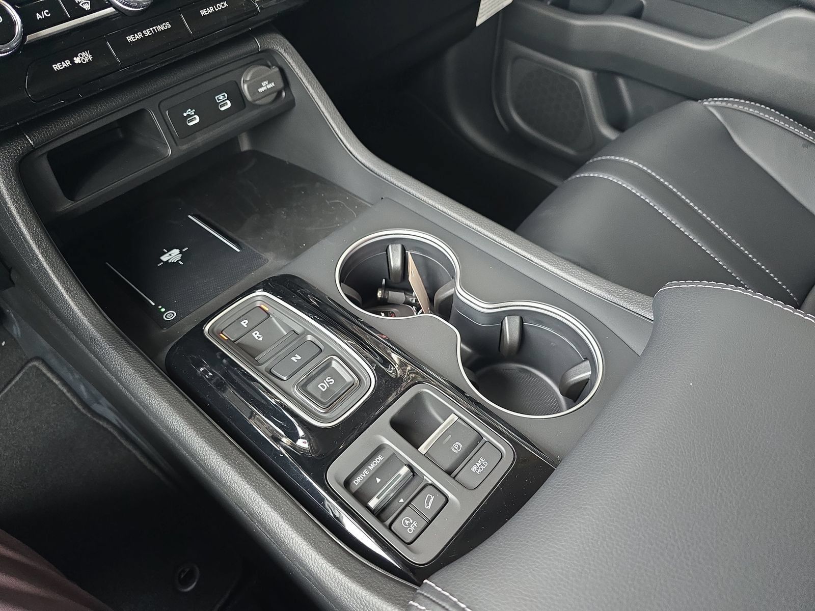 New 2026 Honda Pilot Touring image 26