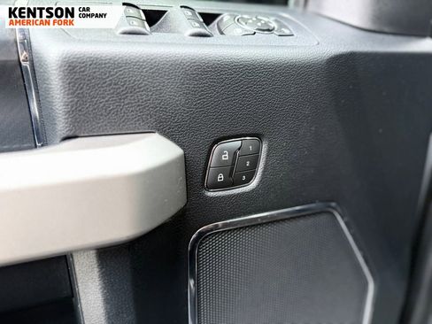 Used 2020 Ford F150 Lariat image 28