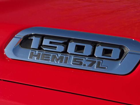 Used 2019 RAM 1500 Big Horn w/ Trailer Tow Group image 11