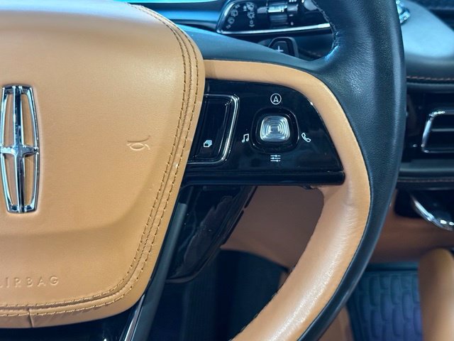Used 2023 Lincoln Aviator Black Label AWD/4WD image 17