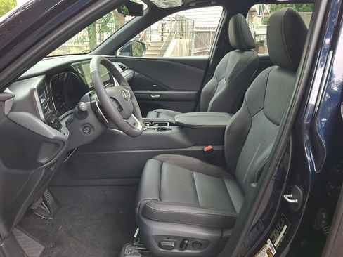 New 2026 Lexus TX 350 AWD image 9