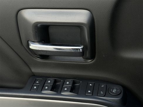 Used 2018 Chevrolet Silverado 1500 LT w/ All Star Edition image 23