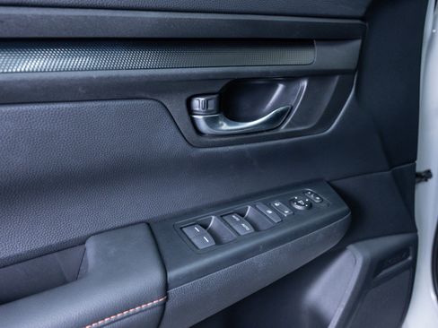 Used 2024 Honda CR-V Sport image 17