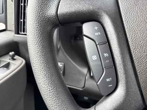 New 2025 GMC Savana 2500 w/ Driver Convenience Package image 19