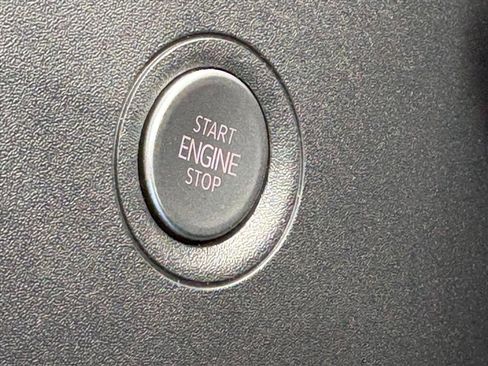 Used 2023 Volkswagen ID.4 Pro S image 14