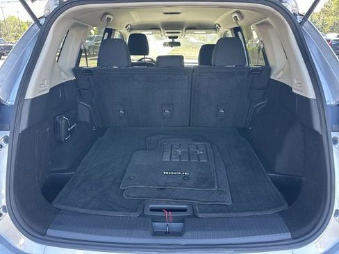 Used 2024 Nissan Rogue S FWD image 24