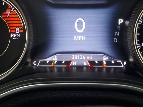 Used 2019 Jeep Cherokee Limited image 17