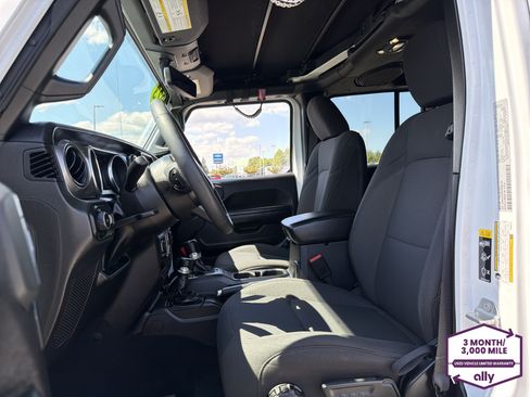 Used 2023 Jeep Wrangler Unlimited Sport AWD/4WD image 10