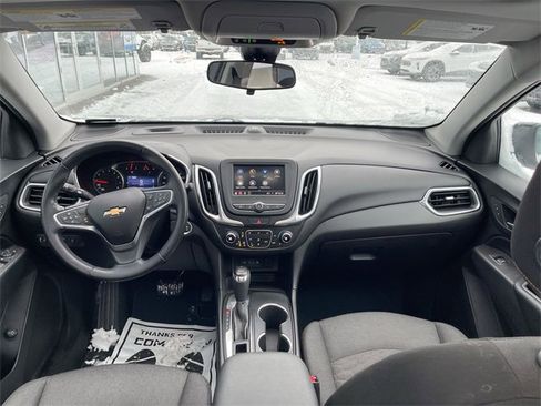 Used 2020 Chevrolet Equinox LT image 20