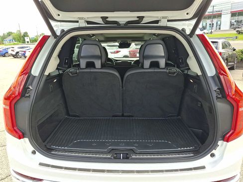 Used 2022 Volvo XC90 T8 Inscription AWD/4WD image 31