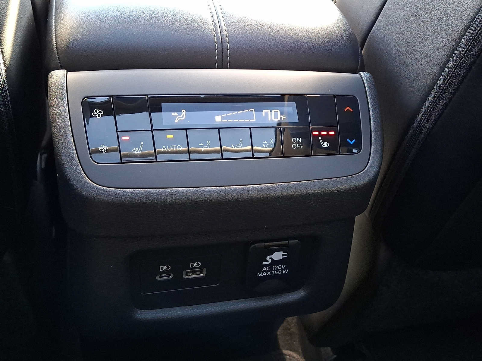 Used 2024 Nissan Pathfinder Platinum w/ Cargo Package AWD/4WD image 13