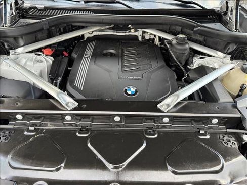 Used 2019 BMW X5 xDrive40i w/ M Sport Package image 20