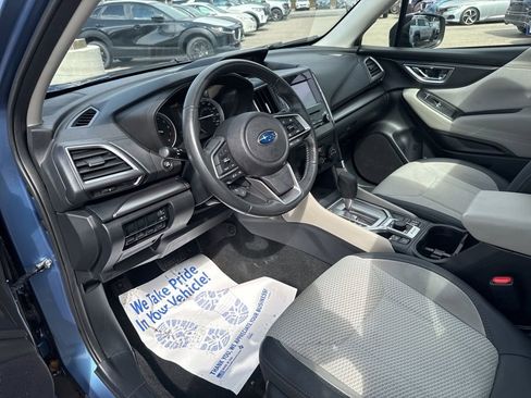 Used 2019 Subaru Forester Premium w/ All-Weather Package image 20