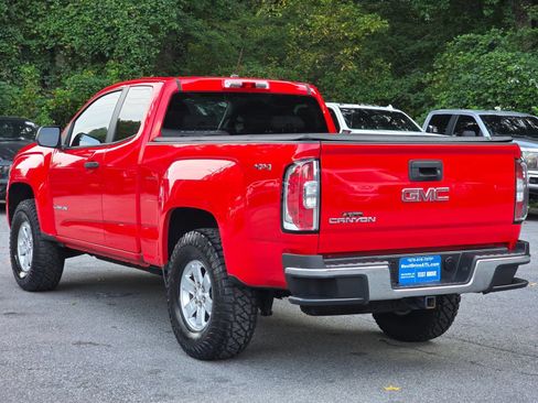 Used 2017 GMC Canyon 4x4 Extended Cab w/ Convenience Package image 5