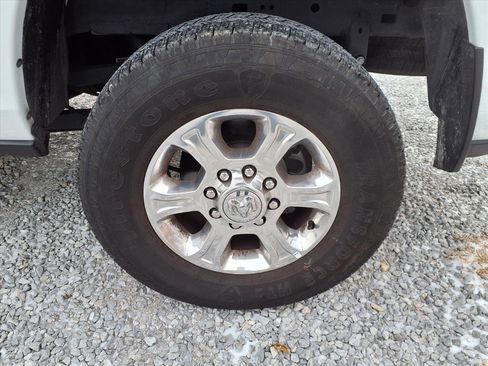 Used 2024 RAM 2500 Big Horn w/ Bed Utility Group image 40