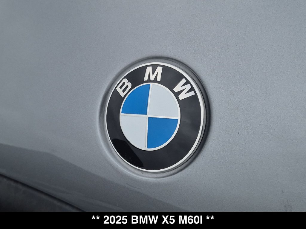 Used 2025 BMW X5 M60i AWD/4WD image 19