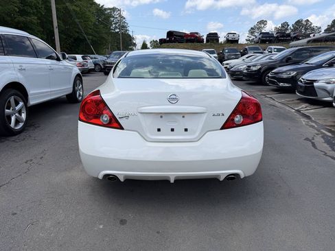 Used 2011 Nissan Altima 2.5 S w/ Convenience Pkg FWD image 6