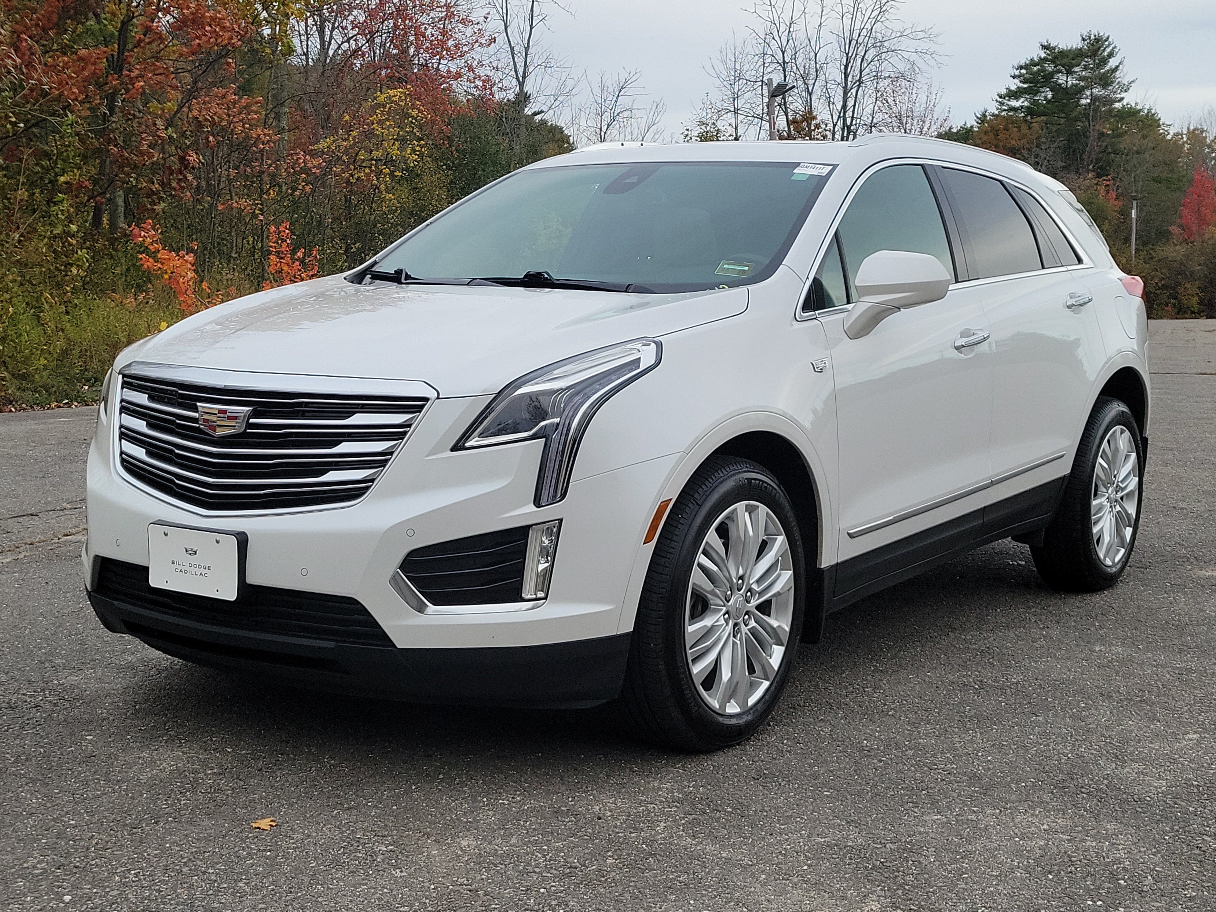 Used 2019 Cadillac XT5 Premium Luxury AWD/4WD image 1