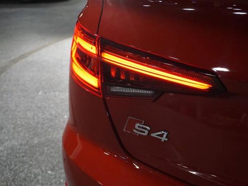 Used 2018 Audi S4 Premium Plus w/ Navigation Package image 4