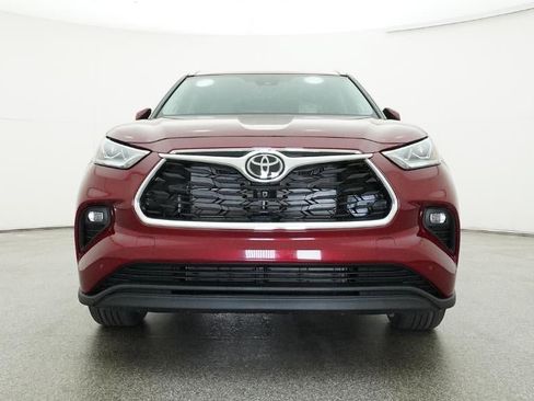 New 2026 Toyota Highlander Limited image 31