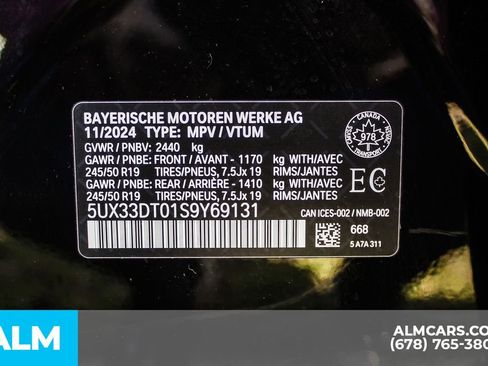 Used 2025 BMW X4 xDrive30i w/ Premium Essential Package image 43