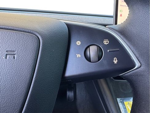 Used 2025 Tesla Model 3 Long Range RWD image 13