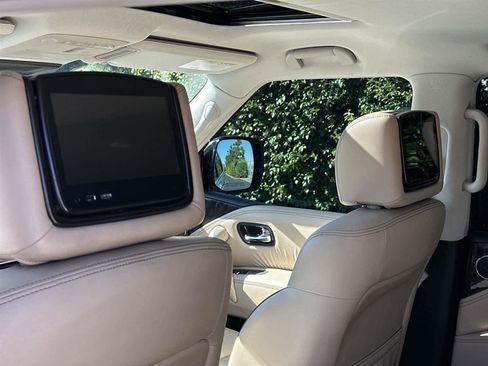 Used 2022 Nissan Armada Platinum w/ Captain's Chairs Package image 31