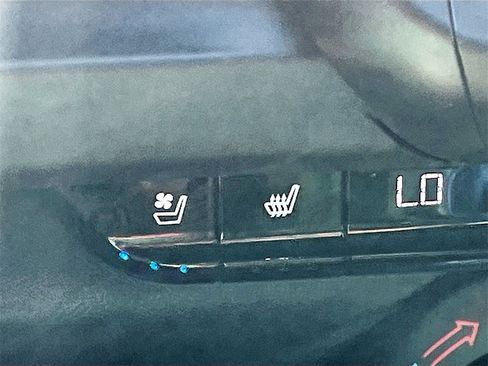 Used 2023 Chevrolet Camaro SS image 20