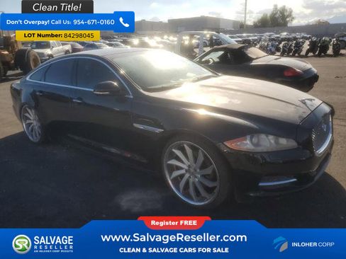 Used 2012 Jaguar XJ image 5