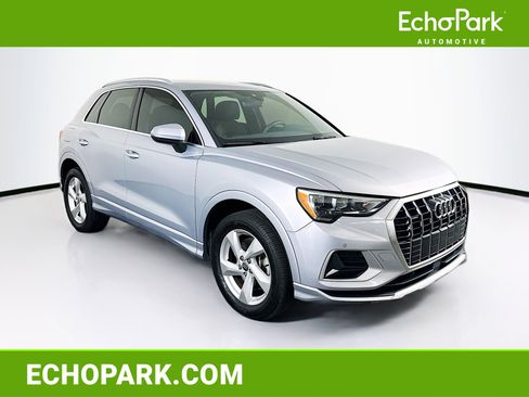 Used 2020 Audi Q3 2.0T Premium w/ Convenience Package image 1