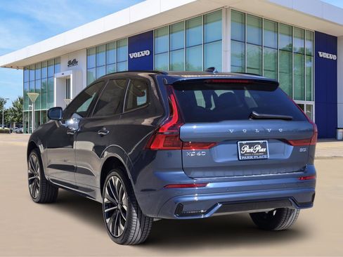 New 2026 Volvo XC60 B5 Ultra w/ Protection Package Premier image 4