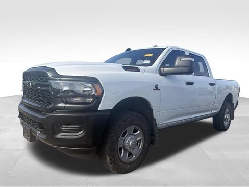 Used 2024 RAM 3500 Tradesman AWD/4WD image 12
