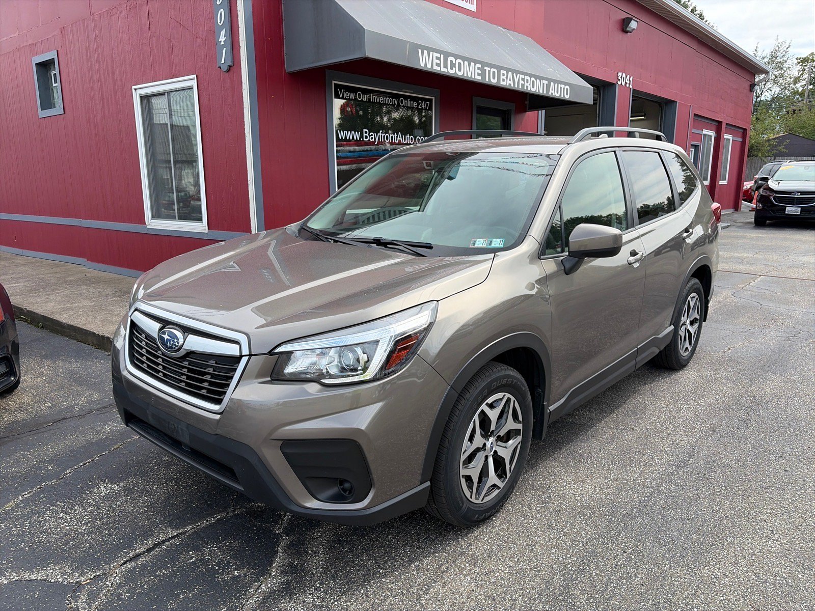Used 2019 Subaru Forester Premium w/ All-Weather Package AWD/4WD image 1