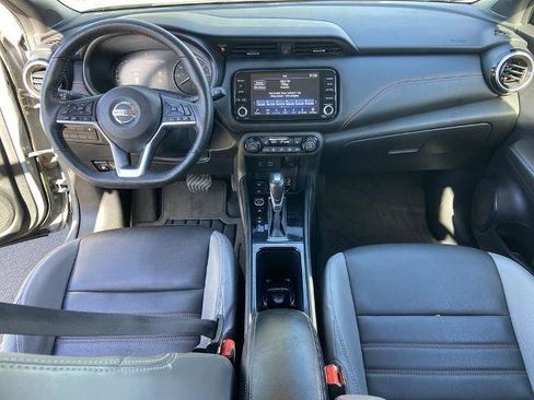 Used 2021 Nissan Kicks SR w/ SR Premium Package image 15