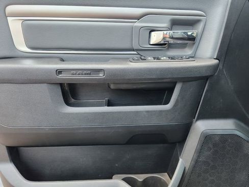 Used 2024 RAM 1500 Classic SLT image 22