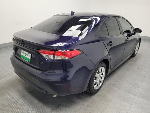 Used 2021 Toyota Corolla LE w/ Carpet Mat Package (TMS) FWD image 9