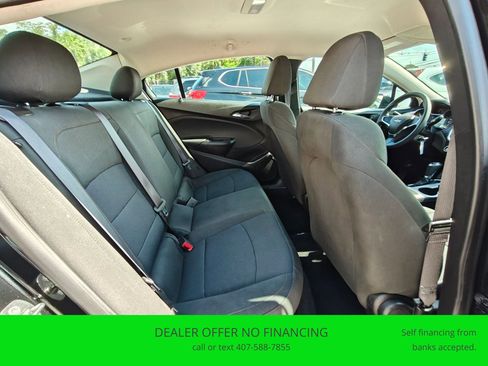 Used 2017 Chevrolet Cruze LS image 13
