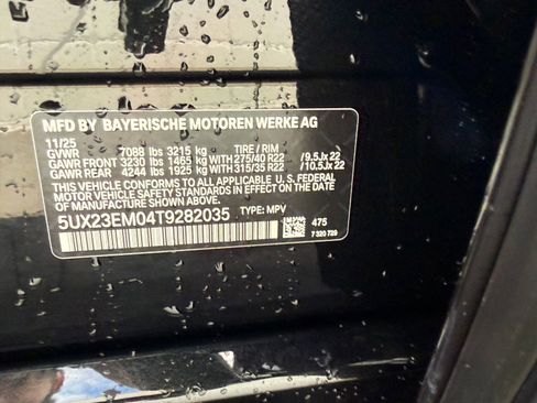 Used 2026 BMW X7 xDrive40i w/ Premium Package image 18