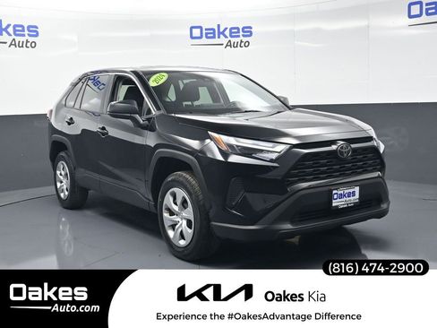 Used 2024 Toyota RAV4 LE AWD/4WD image 1