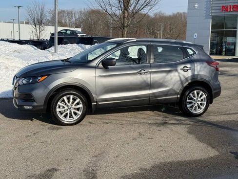 Certified 2021 Nissan Rogue Sport SV image 7