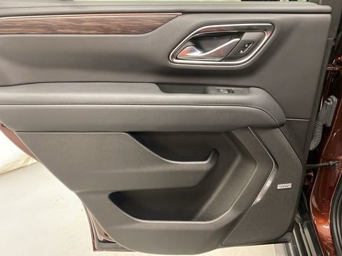 Used 2022 Chevrolet Tahoe LT image 12