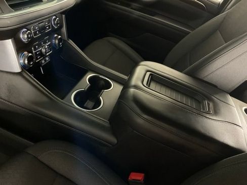 Used 2022 GMC Yukon SLE w/ Max Trailering Package AWD/4WD image 17