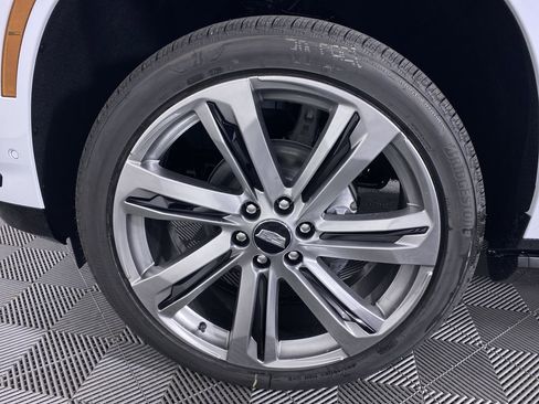 New 2026 Cadillac Escalade ESV Sport image 17