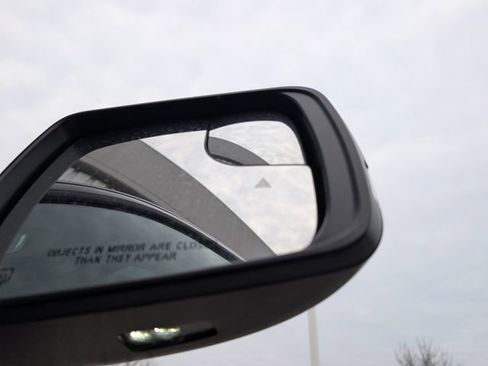 Used 2023 RAM 1500 Laramie image 18