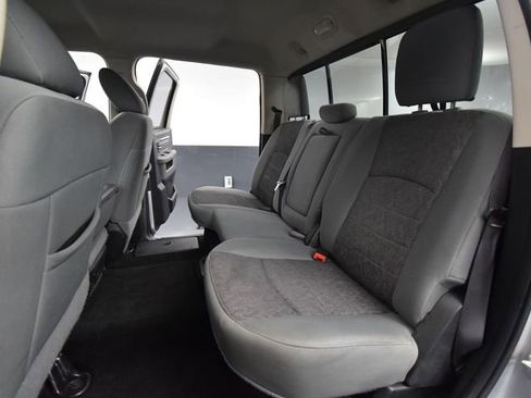 Used 2016 RAM 3500 Big Horn image 37