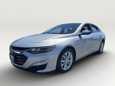 Used 2019 Chevrolet Malibu LT w/ Driver Confidence Package II image 1