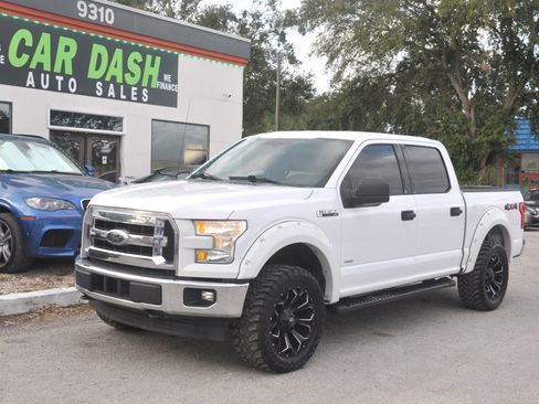 Used 2017 Ford F150 XLT AWD/4WD image 6